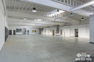 482 Glenbrook Rd, Stamford, CT for lease Interior Photo- Image 2 of 20