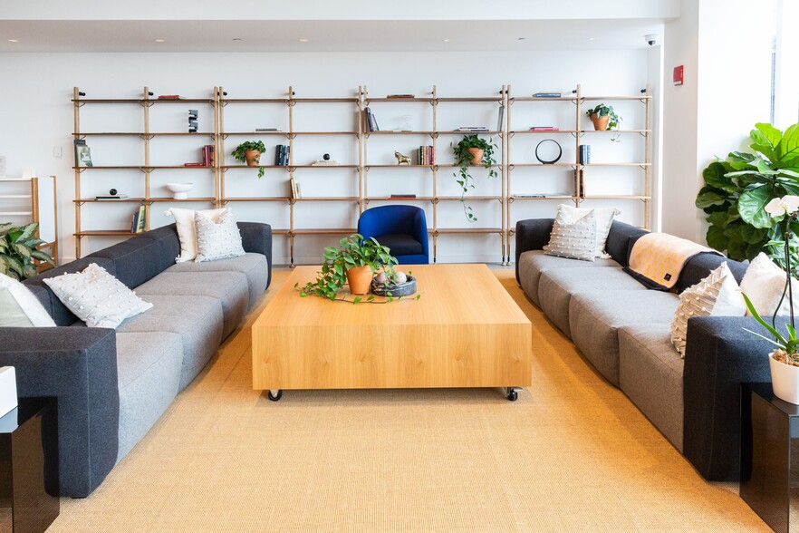 625 W Adams St, Chicago, IL for lease - Interior Photo - Image 2 of 18
