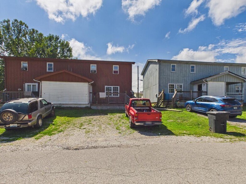 225 3rd St, Louisa, KY à vendre - Photo du bâtiment - Image 3 de 5