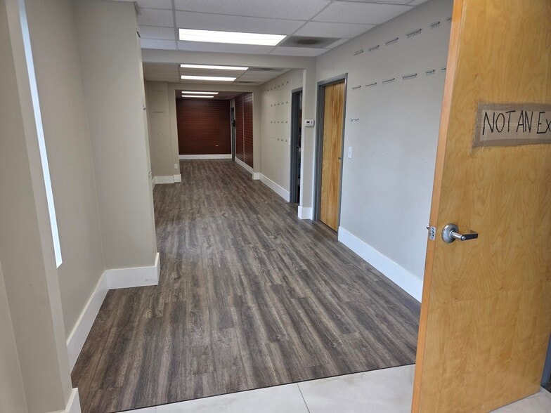 5182 Boylston Hwy, Mills River, NC for lease - Building Photo - Image 3 of 27