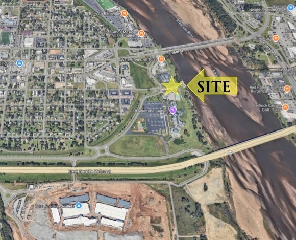 200 S Aquarium Dr, Jenks, OK à vendre Aérien- Image 1 de 2