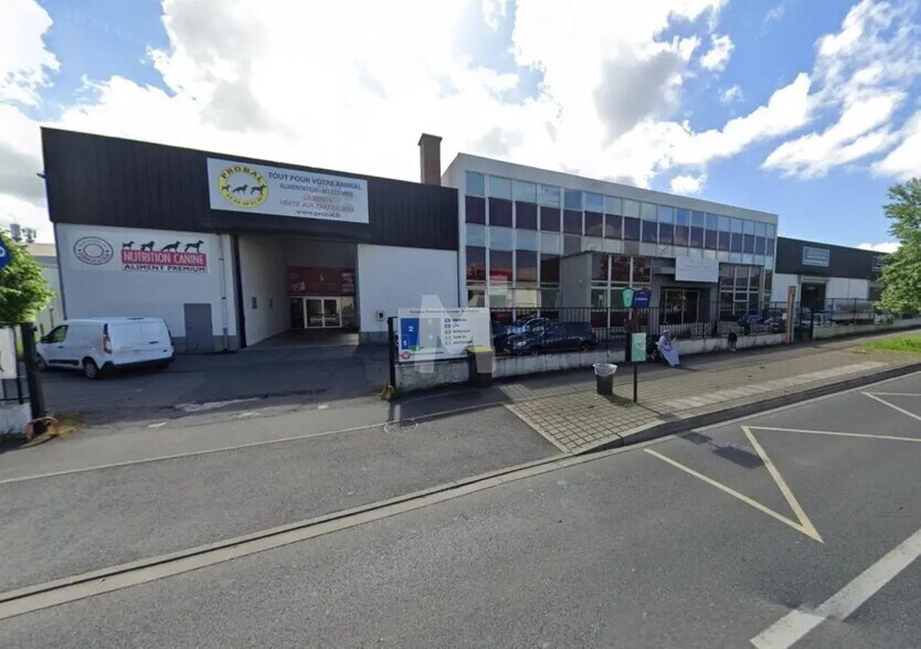 Flex in Morangis for lease - Building Photo - Image 2 of 10