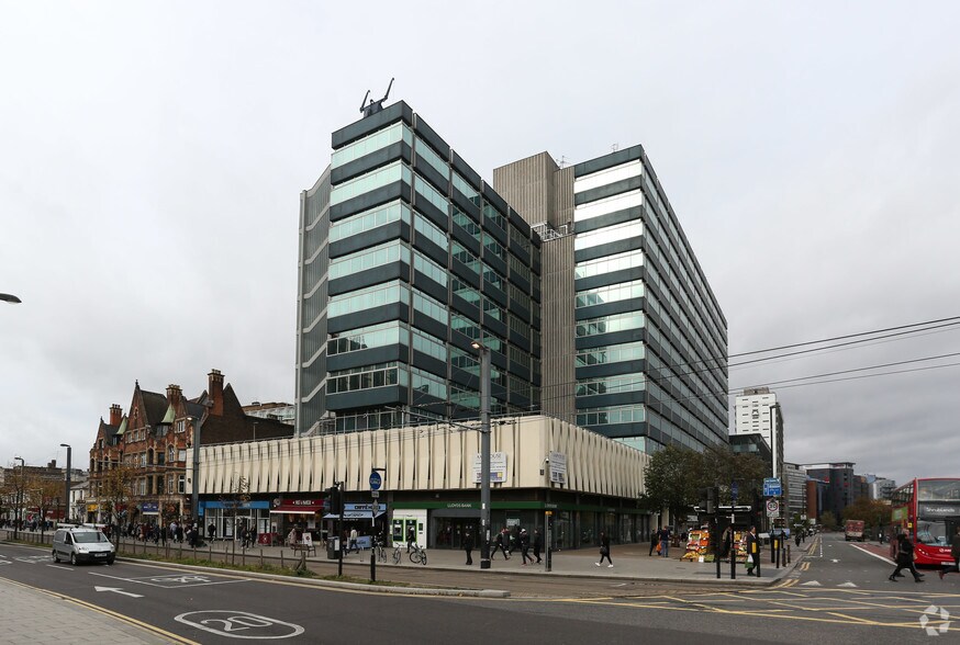 Dingwall Rd, Croydon for lease - Building Photo - Image 2 of 5