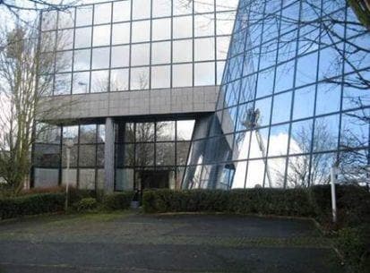 Office in Évry for lease - Building Photo - Image 2 of 6