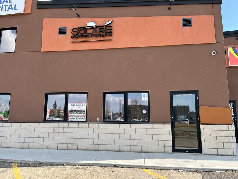 28-308 Westgrove Dr, Spruce Grove, AB à vendre - Photo principale - Image 1 de 1