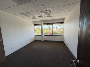 340 S Farrell Dr, Palm Springs, CA for lease Interior Photo- Image 1 of 5