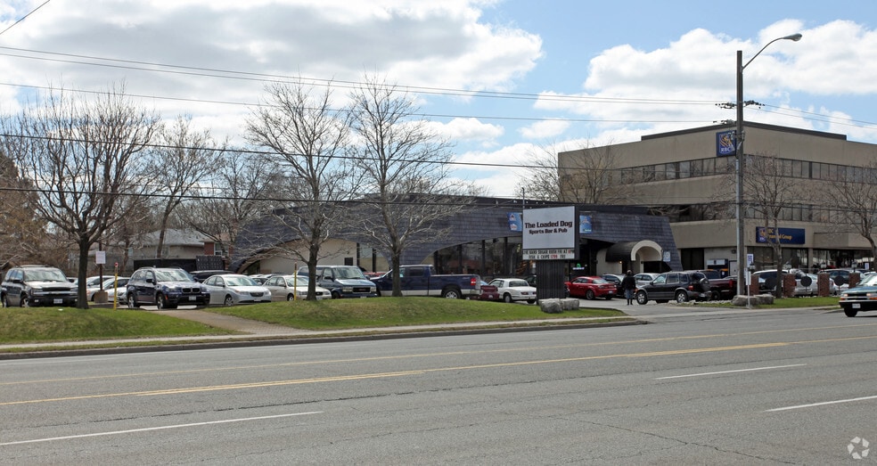 1921 Lawrence Ave E, Toronto, ON for sale - Primary Photo - Image 1 of 1
