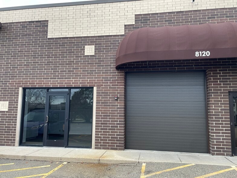 8120 River Dr, Morton Grove, IL for lease - Building Photo - Image 3 of 20