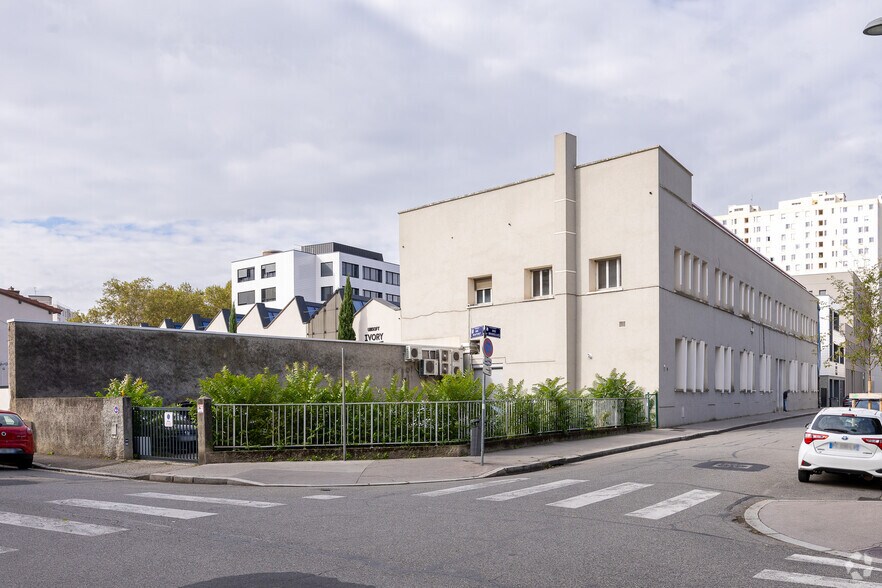 Bureau dans Villeurbanne à vendre - Photo principale - Image 1 de 3