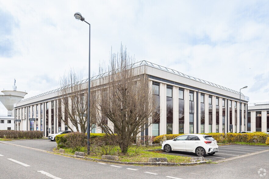 12 Avenue Du Québec, Villebon-sur-Yvette à louer - Photo du bâtiment - Image 2 de 2