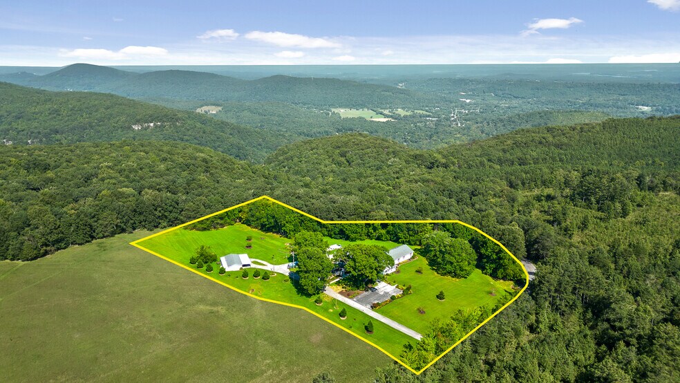 3872 Brayton Mountain Rd, Graysville, TN à vendre - Photo du bâtiment - Image 1 de 95