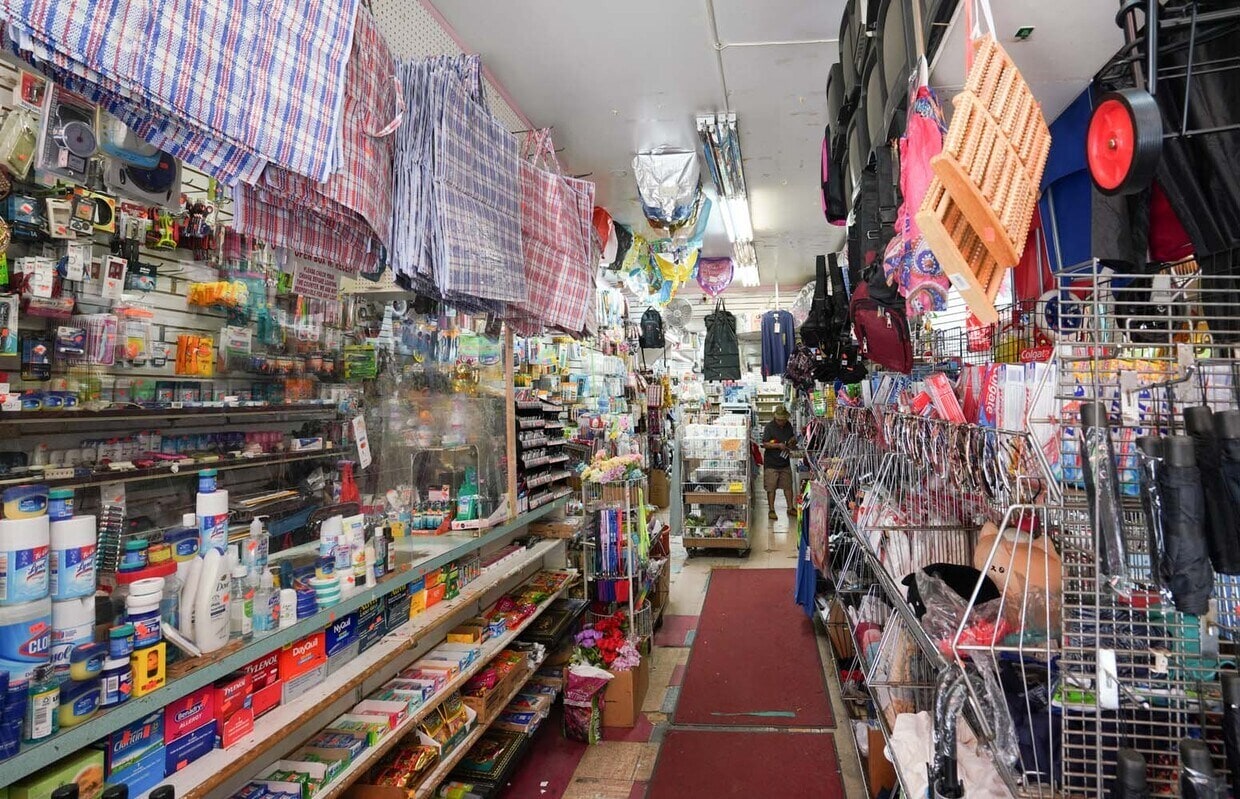 110 Ludlow St, New York, NY for lease Interior Photo- Image 1 of 6