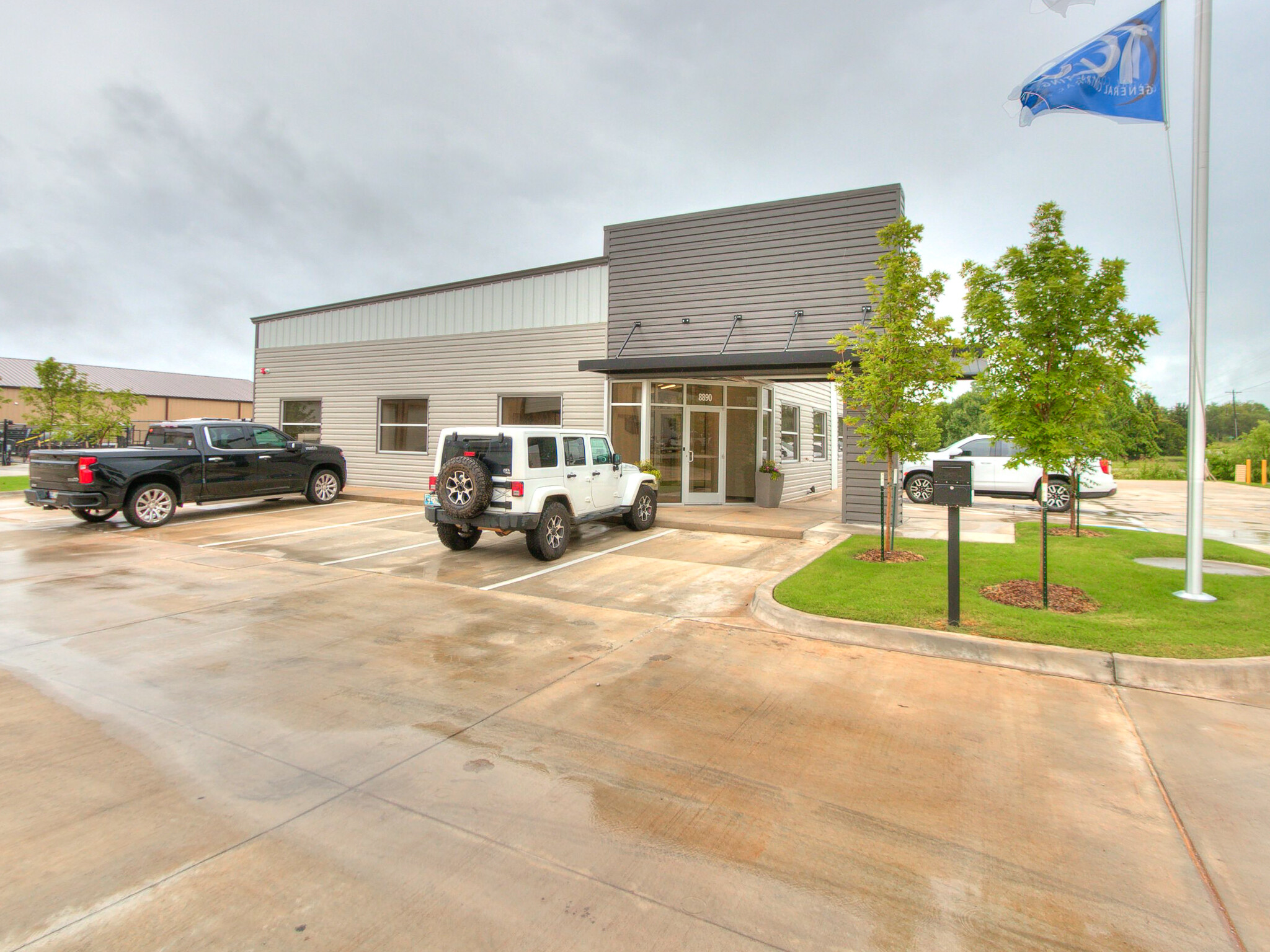 8890 Sunnylane, Oklahoma City, OK for sale Building Photo- Image 1 of 66