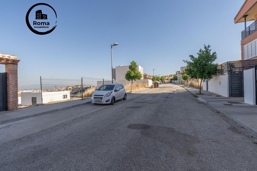 Calle Malvasía, 9, Huétor Vega, Granada à vendre - Photo du bâtiment - Image 2 de 46