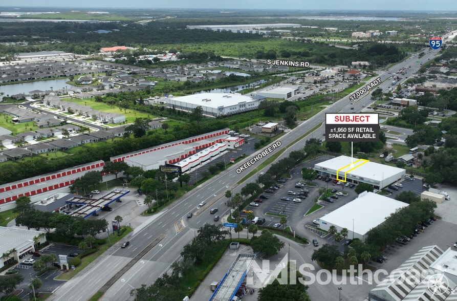 5200-5216 Okeechobee Rd, Fort Pierce, FL à louer - Photo du bâtiment - Image 2 de 8