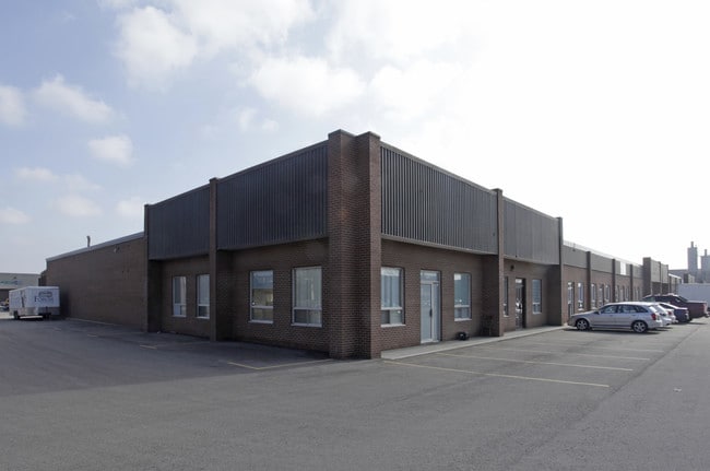 More details for 7517 Bren Rd, Mississauga, ON - Industrial for Sale