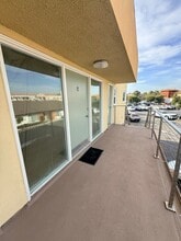 1441 Superior Ave, Newport Beach, CA à louer Photo intérieure- Image 1 de 7