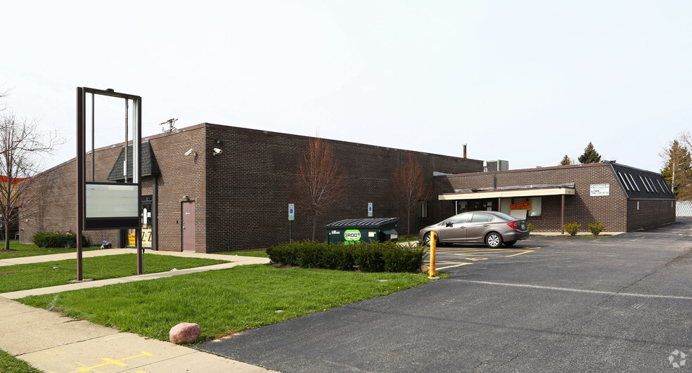 1550 S Mount Prospect Rd, Des Plaines, IL for sale - Primary Photo - Image 1 of 1