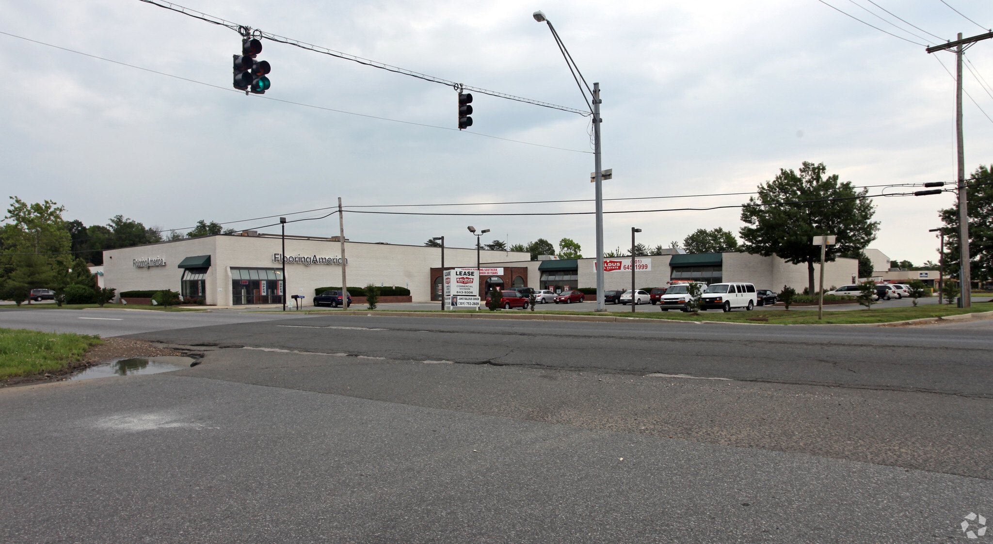 4382 Crain Hwy, White Plains, MD for lease Primary Photo- Image 1 of 3