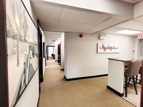 222 Somerset St W, Ottawa, ON à louer Photo intérieure- Image 2 de 8