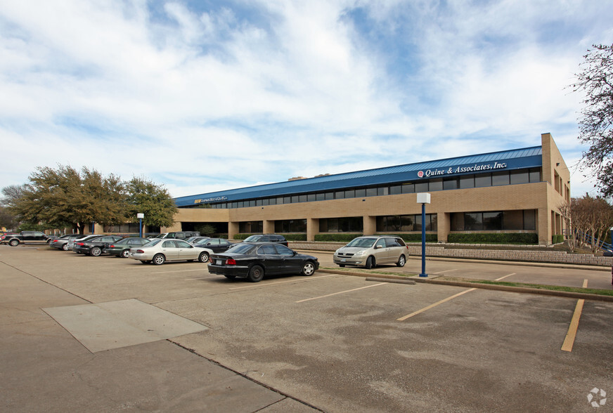 301 S Sherman St, Richardson, TX for lease - Building Photo - Image 1 of 4