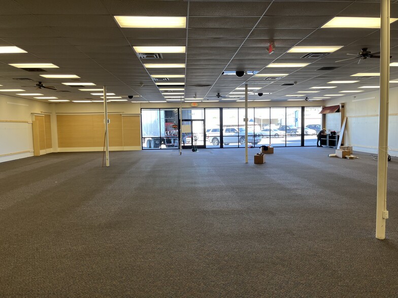 1402 N Main St, Guymon, OK for lease - Interior Photo - Image 3 of 8