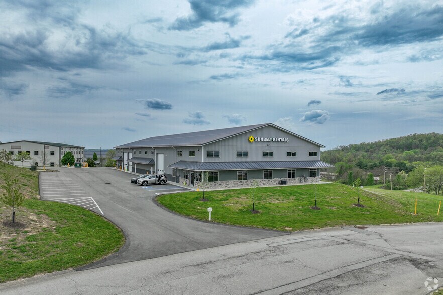 1000 Randall Ct, Export, PA à louer - Photo du bâtiment - Image 1 de 16