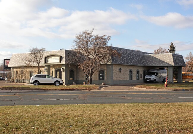 More details for 1834 N Saint Paul Rd E, Maplewood, MN - Office for Sale