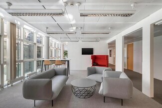 Plus de détails pour 38 Allée Mégevie, Gradignan - Coworking à louer