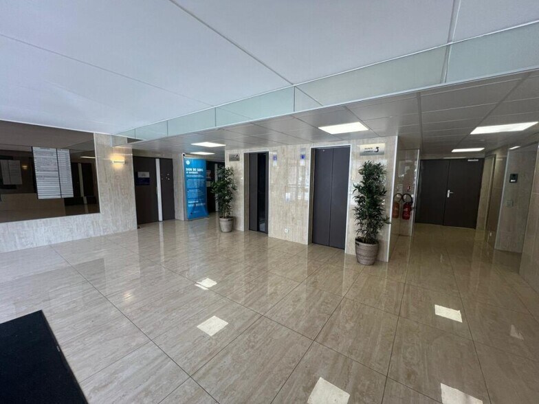 1 Voie Felix Eboue, Créteil à vendre - Hall d’entrée - Image 1 de 10