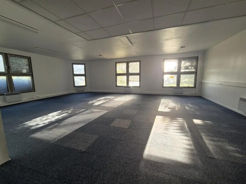 1 Allée Jean Image, Torcy à vendre - Photo du bâtiment - Image 2 de 6