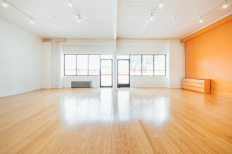 778 Woodward Ave, Ridgewood, NY for lease Interior Photo- Image 2 of 8