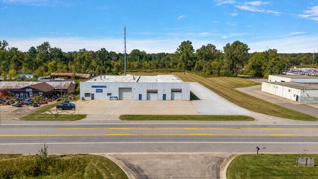 Plus de détails pour 2025 N Lapeer Rd, Lapeer, MI - Industriel à louer