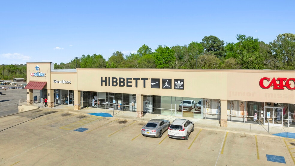 1911 SE Washington St, Idabel, OK for sale - Building Photo - Image 2 of 17