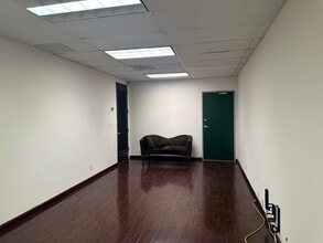 1575 Westwood Blvd, Los Angeles, CA for lease Building Photo- Image 2 of 2