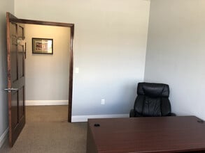 3980 Tampa Rd, Oldsmar, FL for lease Interior Photo- Image 2 of 7