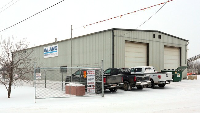 Plus de détails pour 5903 44A St, Leduc, AB - Industriel à vendre