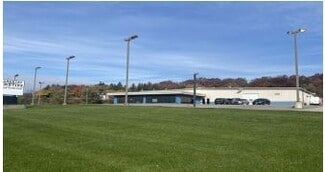 More details for N47W28229 Lynndale Rd, Pewaukee, WI - Industrial for Sale