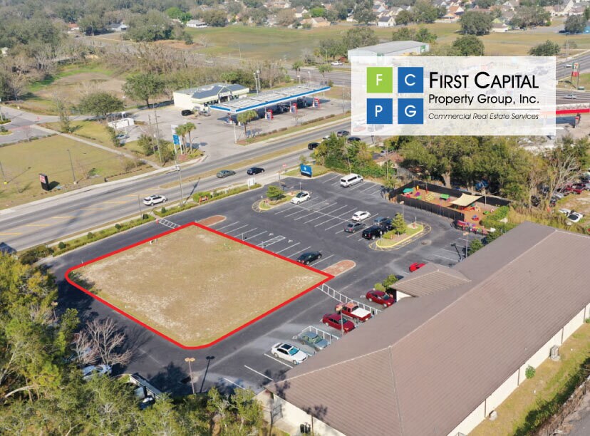 5524 Clarcona Ocoee Rd, Orlando, FL à louer Photo du bâtiment- Image 1 de 2