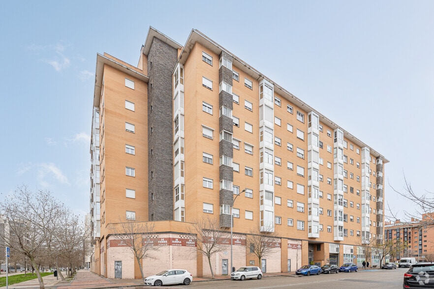 Avenida Cerro Milano, 143, Madrid, Madrid for lease - Building Photo - Image 3 of 3