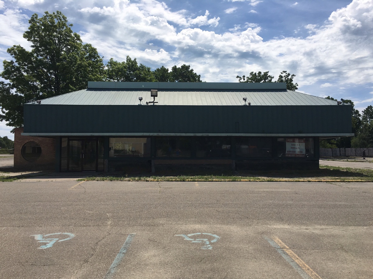 34770 Groesbeck Hwy, Clinton Township, MI for sale Primary Photo- Image 1 of 1