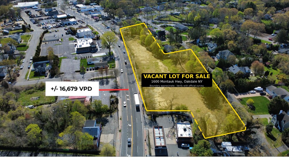 1600 Montauk Hwy, Oakdale, NY à louer - Photo principale - Image 1 de 6