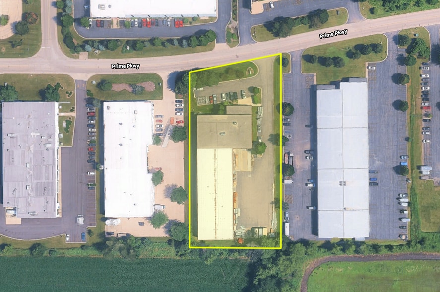 4901 Prime Pky, McHenry, IL for sale - Building Photo - Image 2 of 17