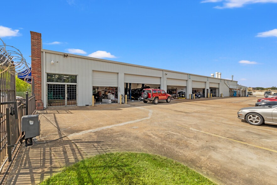 11120 Bissonnet St, Houston, TX à vendre - Photo du bâtiment - Image 2 de 8