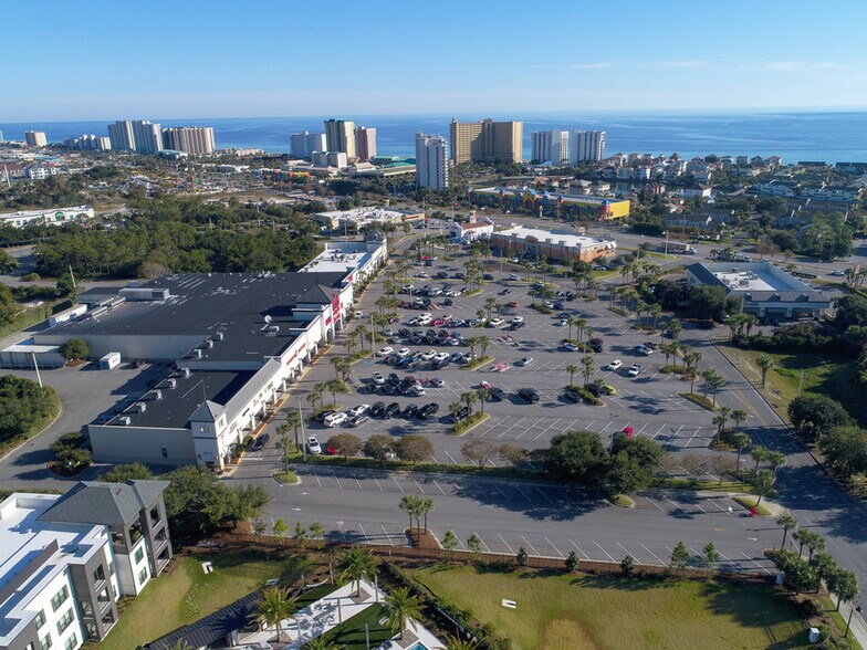 981 Highway 98 Hwy E, Destin, FL à louer - Photo du bâtiment - Image 3 de 11