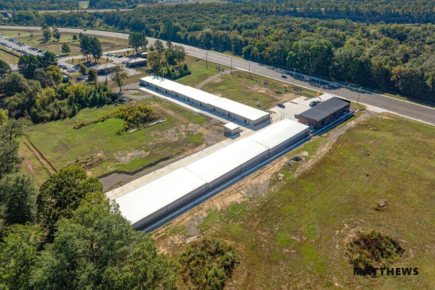 920 Frontier rd, Barling, AR à vendre - Photo du bâtiment - Image 2 de 4