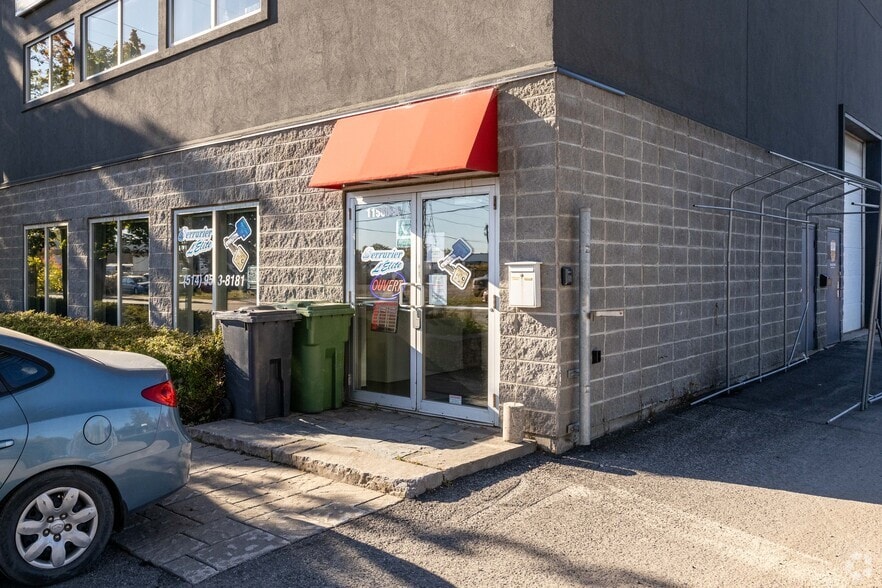 11560 Boul de la Rivière-des-Prairies, Montréal, QC for lease - Building Photo - Image 2 of 12