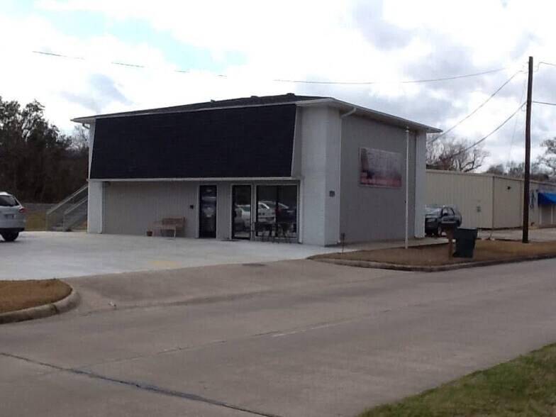 7985 Phelan Blvd, Beaumont, TX à vendre - Photo du bâtiment - Image 1 de 18