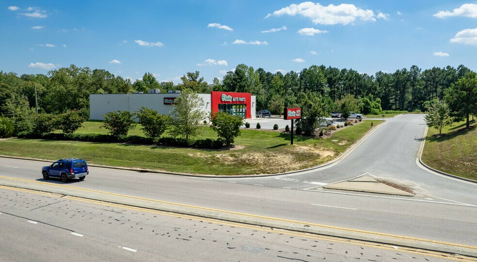 4707 Veterans Pky, Garner, NC à vendre - Photo du bâtiment - Image 3 de 12