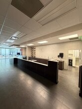 1575 Sawdust Rd, The Woodlands, TX for lease Interior Photo- Image 2 of 4